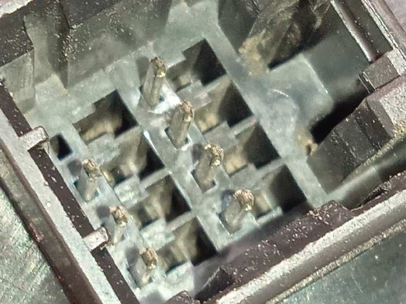 Recambio de retrovisor izquierdo para kia cee´d 1.6 crdi cat referencia OEM IAM 876051H260  