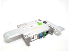 Recambio de antena para lynk&co lynk & co 01 1.5 phev referencia OEM IAM 8894225871  