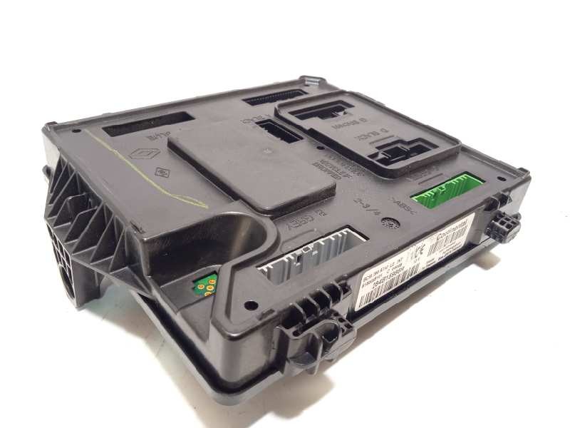 Recambio de centralita confort para renault megane iii berlina 5 p 1.5 dci diesel referencia OEM IAM 284B15986R  S180098101C