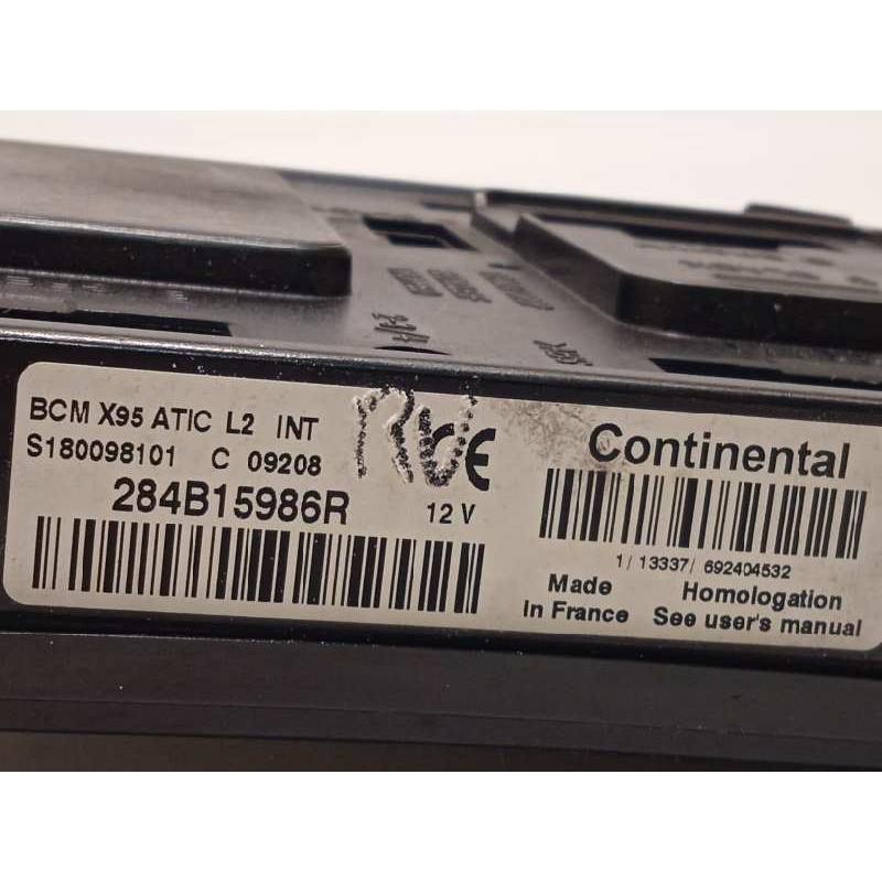 Recambio de centralita confort para renault megane iii berlina 5 p 1.5 dci diesel referencia OEM IAM 284B15986R  S180098101C