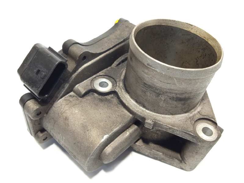 Recambio de caja mariposa para renault megane iii berlina 5 p dynamique referencia OEM IAM 8200754913  