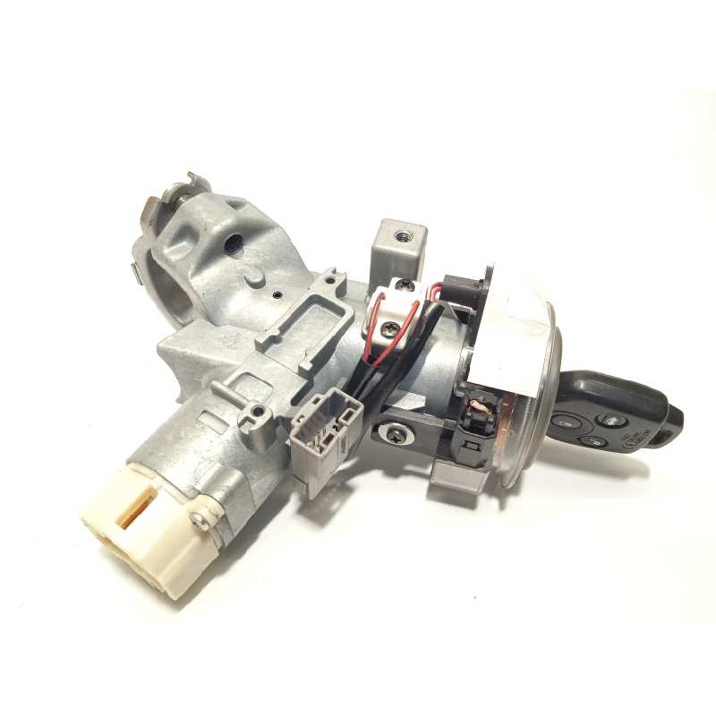 Recambio de conmutador de arranque para subaru legacy kombi/outback b14 2.0 diesel cat referencia OEM IAM 88215AJ000  