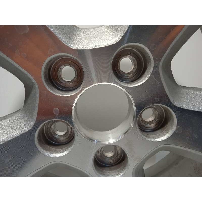 Recambio de llanta para subaru forester s12 2.0 diesel cat referencia OEM IAM 28111SC040  