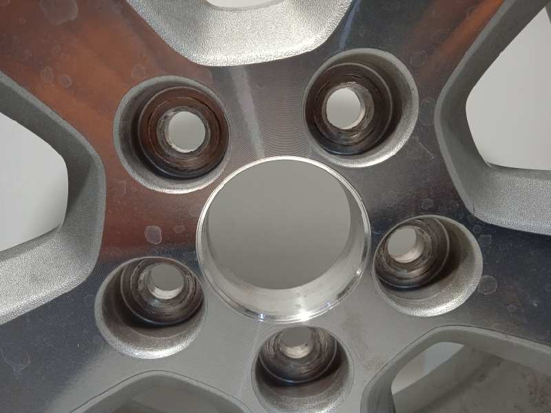 Recambio de llanta para subaru forester s12 2.0 diesel cat referencia OEM IAM 28111SC040  