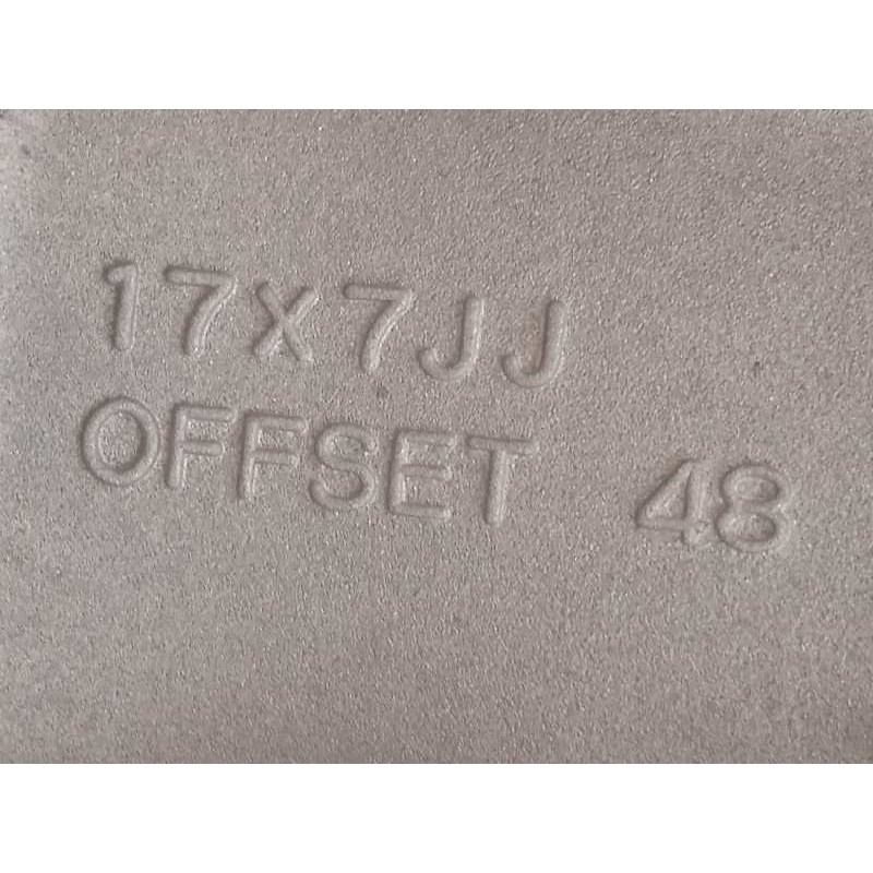 Recambio de llanta para subaru forester s12 2.0 diesel cat referencia OEM IAM 28111SC040  