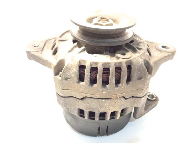 Recambio de alternador para nissan terrano/terrano.ii (r20) 2.7 turbodiesel referencia OEM IAM 231007F001  0123310051