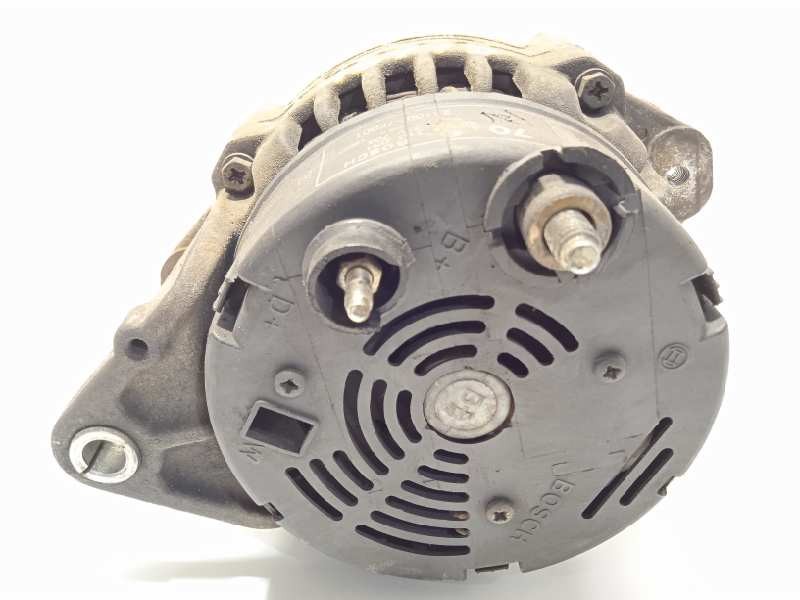 Recambio de alternador para nissan terrano/terrano.ii (r20) 2.7 turbodiesel referencia OEM IAM 231007F001  0123310051