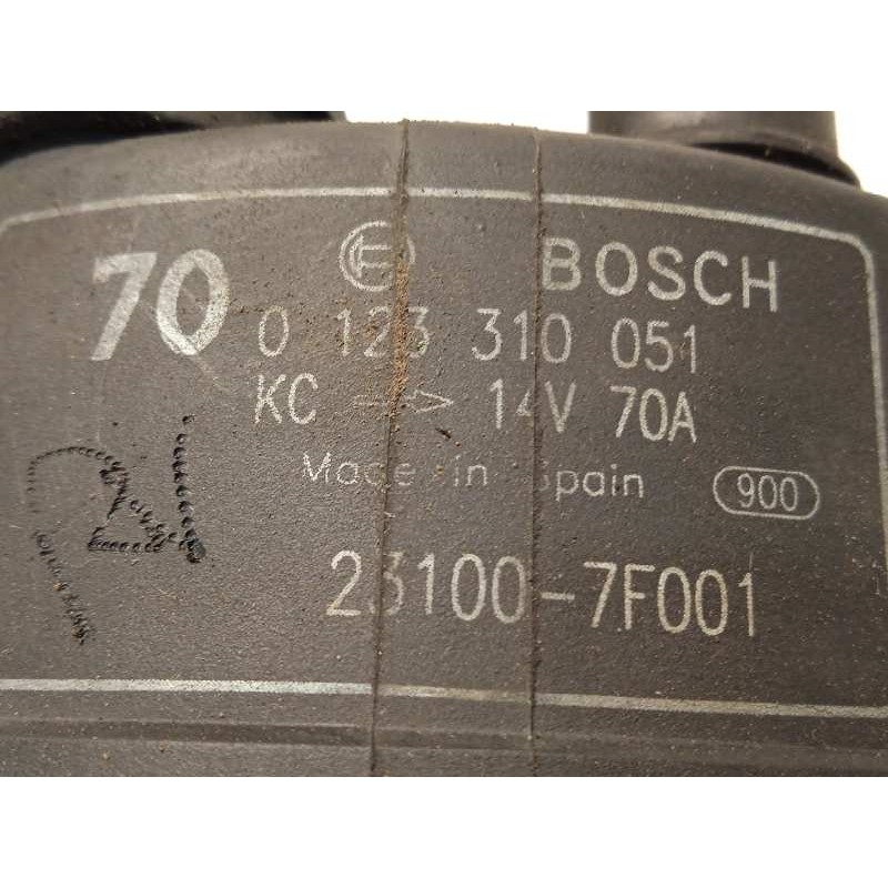Recambio de alternador para nissan terrano/terrano.ii (r20) 2.7 turbodiesel referencia OEM IAM 231007F001  0123310051