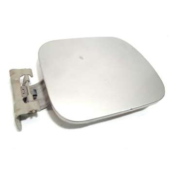 TAPA EXTERIOR COMBUSTIBLE G8830JD0M0 