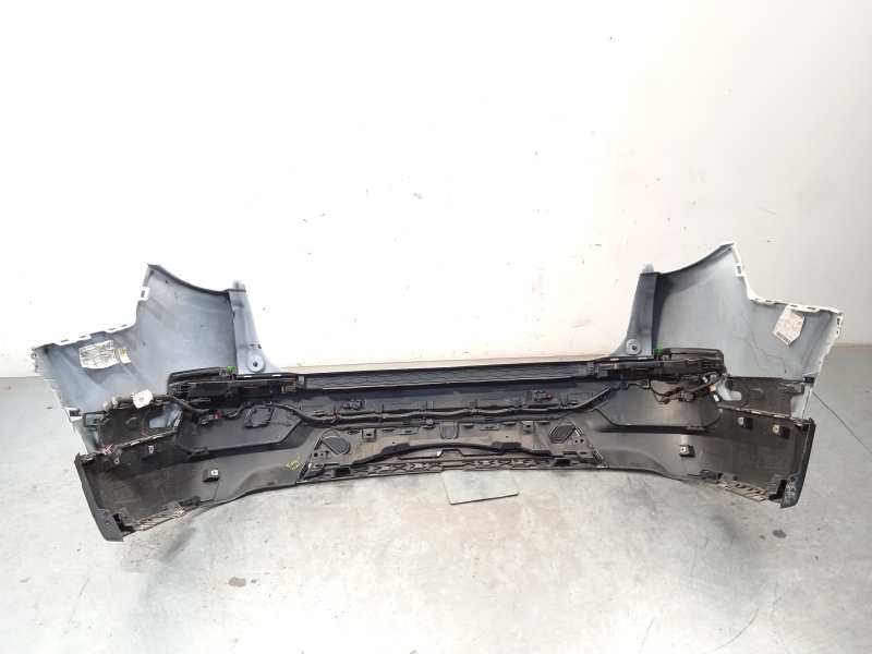 Recambio de paragolpes trasero para land rover discovery sport (2019 - ...) 2.0 referencia OEM IAM LR154714  MK7217A958AA8LML