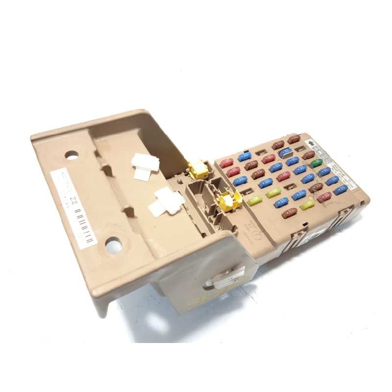 Recambio de caja reles / fusibles para subaru forester s12 2.0 diesel cat referencia OEM IAM 82201FG010  