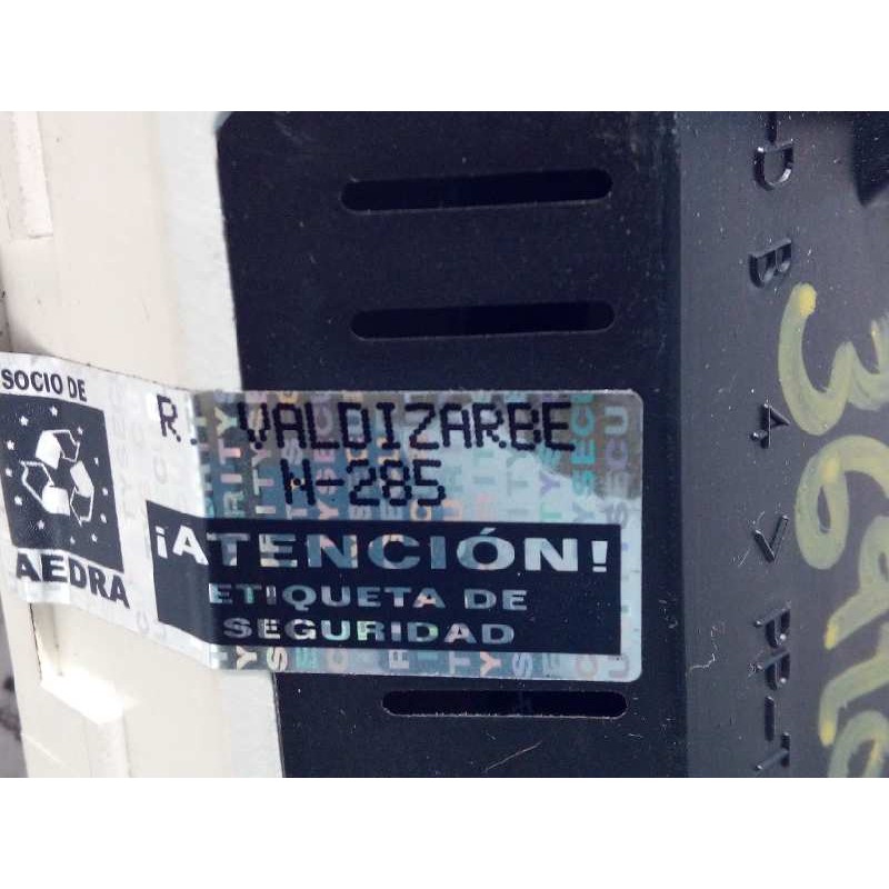 Recambio de pantalla multifuncion para ford fiesta (cb1) ghia referencia OEM IAM 8A6T118B955BL  