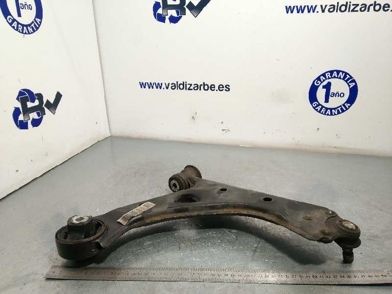 Recambio de brazo suspension inferior delantero izquierdo para fiat punto (199) easy referencia OEM IAM 51895367  