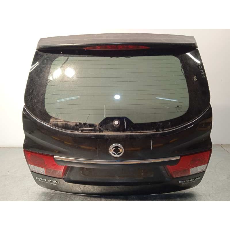 Recambio de porton trasero para ssangyong kyron 200 xdi limited referencia OEM IAM 6401109300  