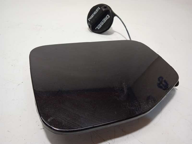 Recambio de tapa exterior combustible para subaru forester s12 2.0 diesel cat referencia OEM IAM NOREF  