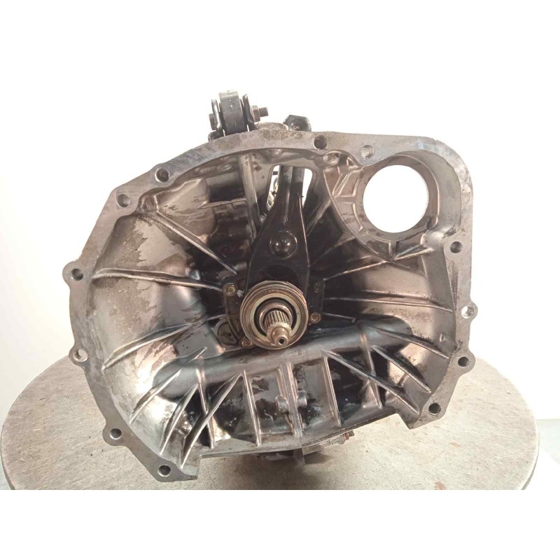 Recambio de caja cambios para subaru legacy familiar/outback b13 (bp) 2.5i outback referencia OEM IAM 32000AH260  