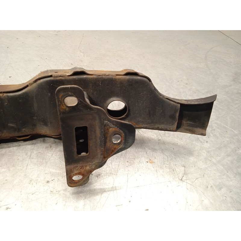 Recambio de refuerzo paragolpes delantero para ssangyong kyron 200 xdi limited referencia OEM IAM 7875009000  