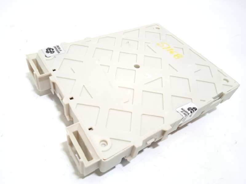 Recambio de caja reles / fusibles para volvo v40 cross country pro referencia OEM IAM 31453131  