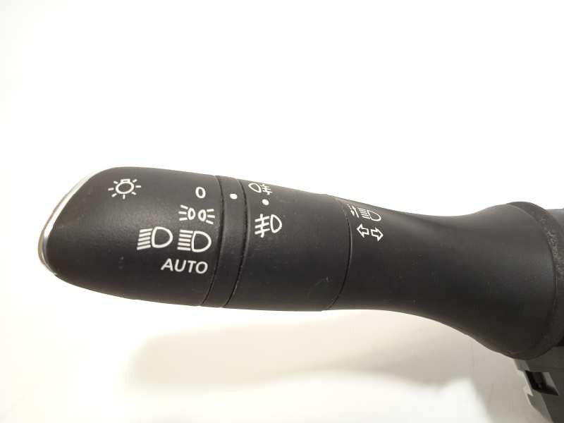 Recambio de mando intermitentes para renault kadjar 1.3 tce energy referencia OEM IAM 255678341R  