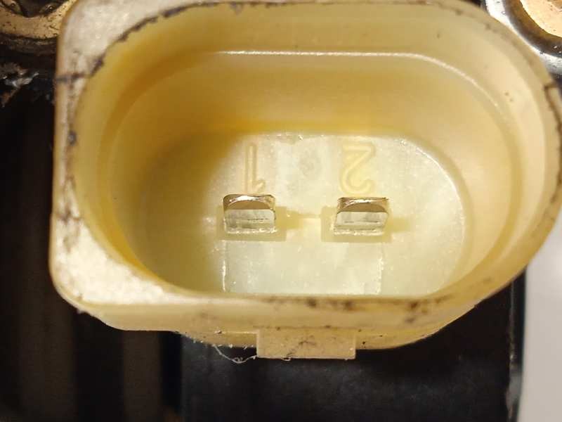 Recambio de elevalunas trasero izquierdo para volvo xc70 2.4 diesel cat referencia OEM IAM 30784578  