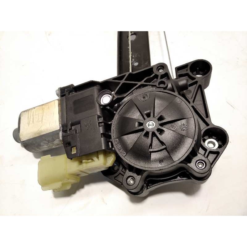 Recambio de elevalunas trasero izquierdo para ford galaxy 2.0 tdci cat referencia OEM IAM 0130822735 EM2BR27145AA EM2BR27009AC