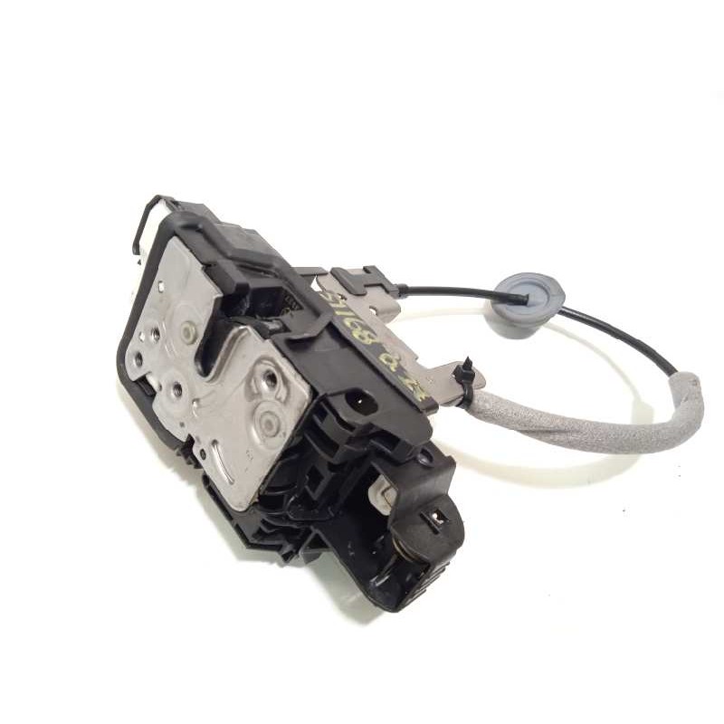 Recambio de cerradura puerta delantera izquierda para volvo v40 cross country pro referencia OEM IAM 31440389  