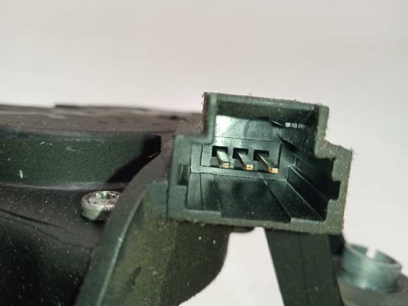 Recambio de motor limpia trasero para renault kangoo 1.5 dci diesel referencia OEM IAM 8200431392  0390201836