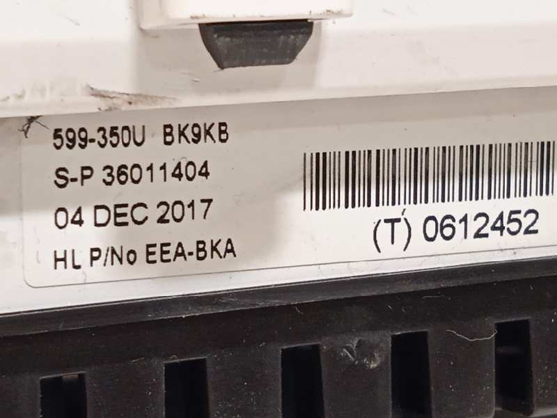 Recambio de cuadro instrumentos para volvo v40 cross country pro referencia OEM IAM 31687372  