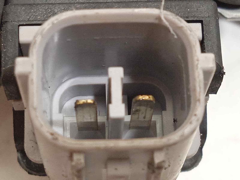 Recambio de elevalunas delantero derecho para subaru legacy familiar/outback b13 (bp) 2.5i outback referencia OEM IAM 61188AG000