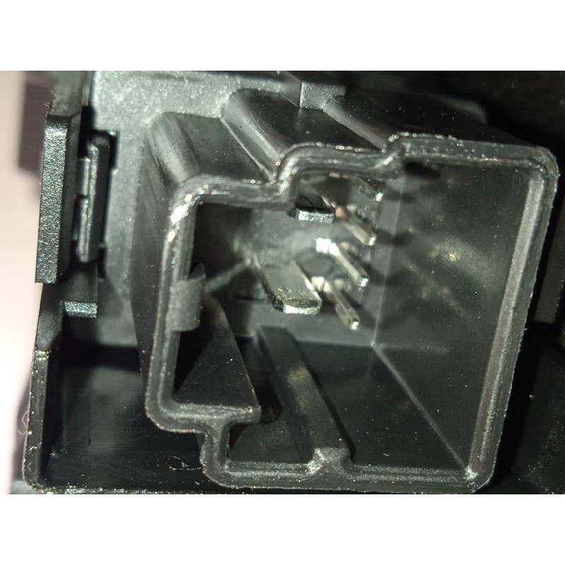 Recambio de elevalunas delantero derecho para volvo v40 cross country pro referencia OEM IAM 31276216  31253062