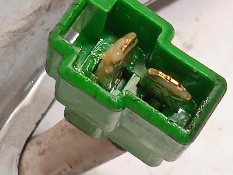 Recambio de elevalunas trasero izquierdo para subaru legacy familiar/outback b13 (bp) 2.5i outback referencia OEM IAM 62188AG011