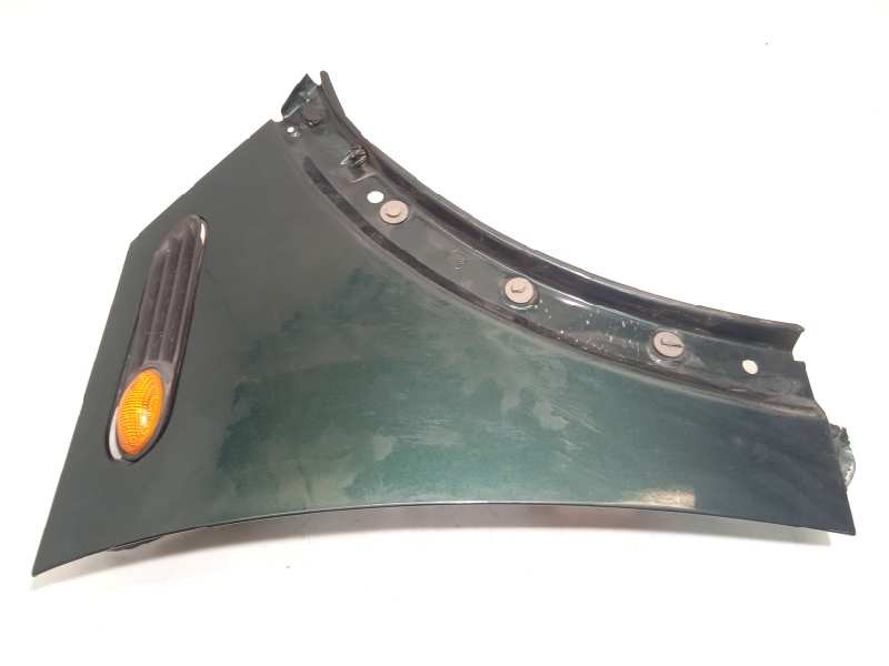 Recambio de aleta delantera derecha para bmw mini (r50,r53) cooper referencia OEM IAM 41217037438  7037438