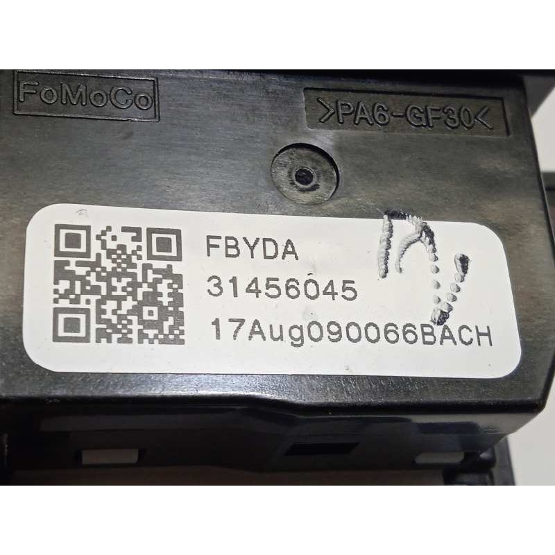 Recambio de mando luces para volvo v40 cross country pro referencia OEM IAM 31456045  