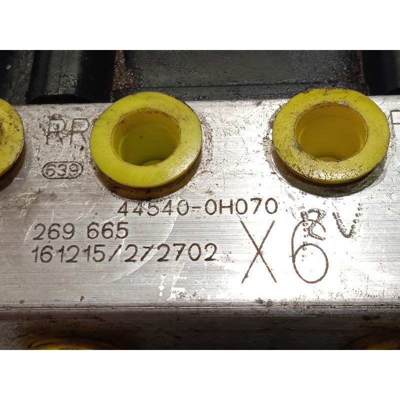 Recambio de abs para toyota aygo x-play referencia OEM IAM 445400H070 2265106455 269665