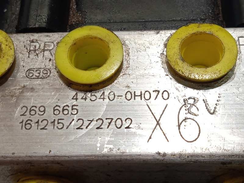 Recambio de abs para toyota aygo x-play referencia OEM IAM 445400H070 2265106455 269665
