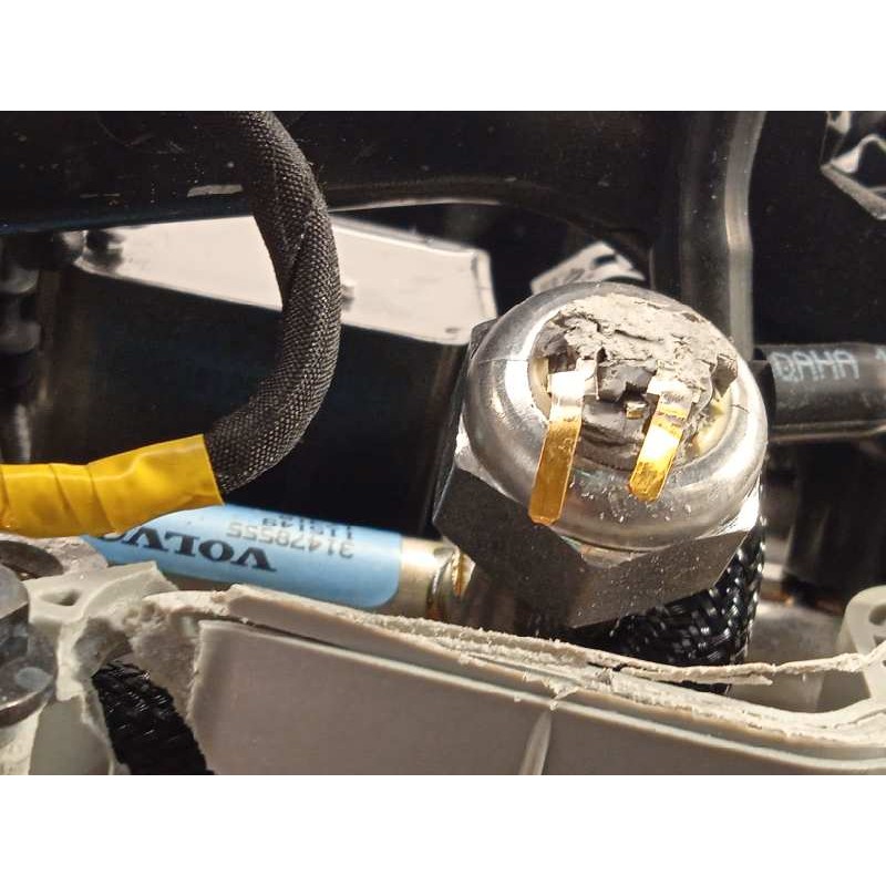 Recambio de motor completo para volvo v40 cross country pro referencia OEM IAM B4154T4  