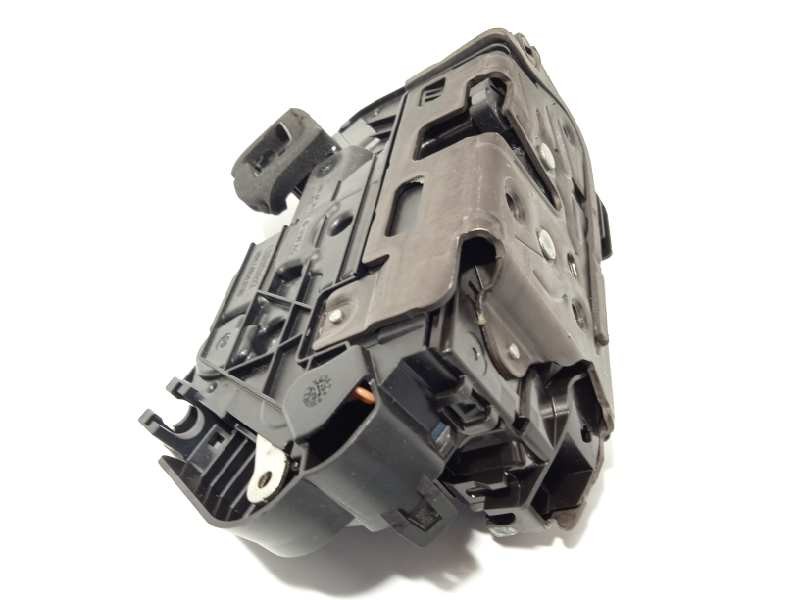 CERRADURA PUERTA DELANTERA DERECHA 5TB837016C 