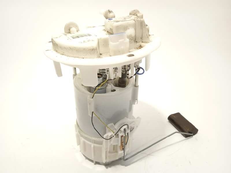Recambio de bomba combustible para peugeot 208 1.2 12v vti referencia OEM IAM 9674466680  