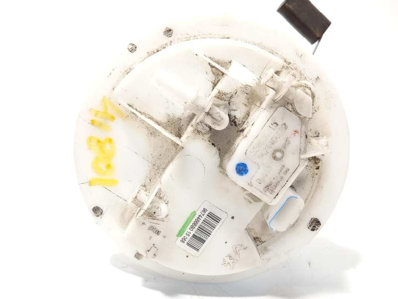 Recambio de bomba combustible para peugeot 208 1.2 12v vti referencia OEM IAM 9674466680  