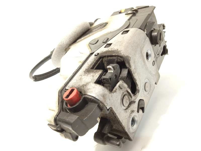 Recambio de cerradura puerta trasera izquierda para peugeot 208 1.2 12v vti referencia OEM IAM 9812501280  