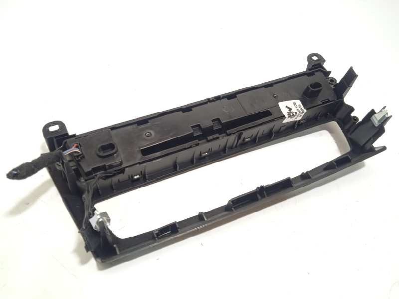 Recambio de mando multifuncion para bmw serie 1 lim. (f20) 116d referencia OEM IAM 61316832880  