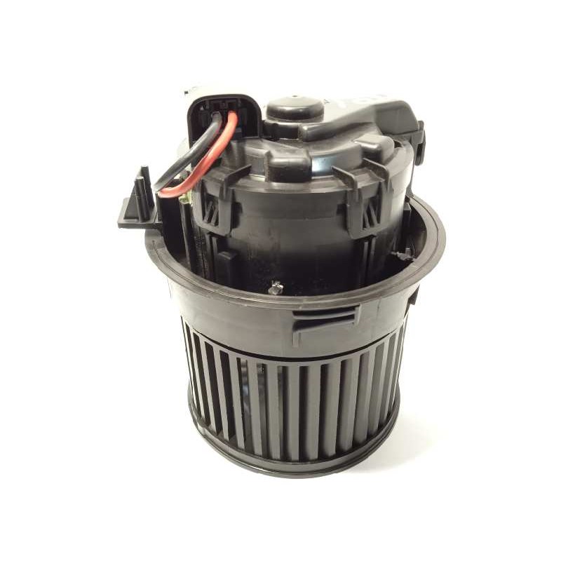 Recambio de motor calefaccion para peugeot 208 1.2 12v vti referencia OEM IAM T1013140A  1608182080