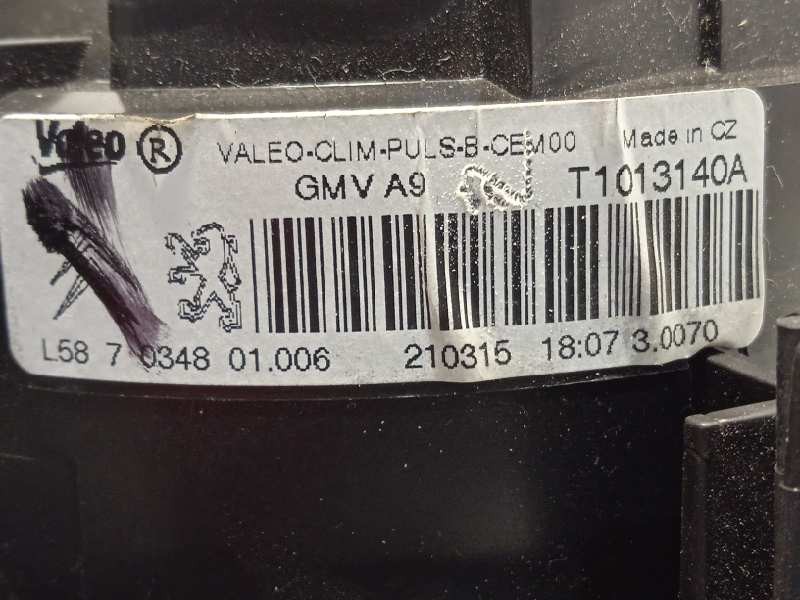 Recambio de motor calefaccion para peugeot 208 1.2 12v vti referencia OEM IAM T1013140A  1608182080