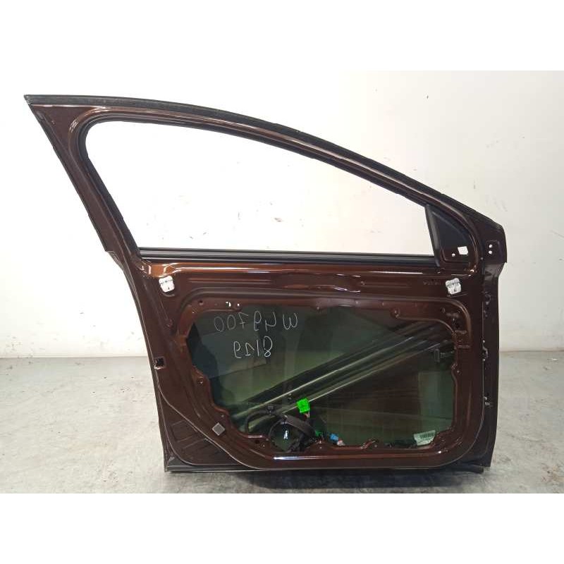 Recambio de puerta delantera izquierda para volvo v40 cross country pro referencia OEM IAM 32321018  