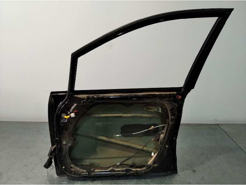 Recambio de puerta delantera derecha para kia carens (un) 2.0 crdi referencia OEM IAM 760041D010  