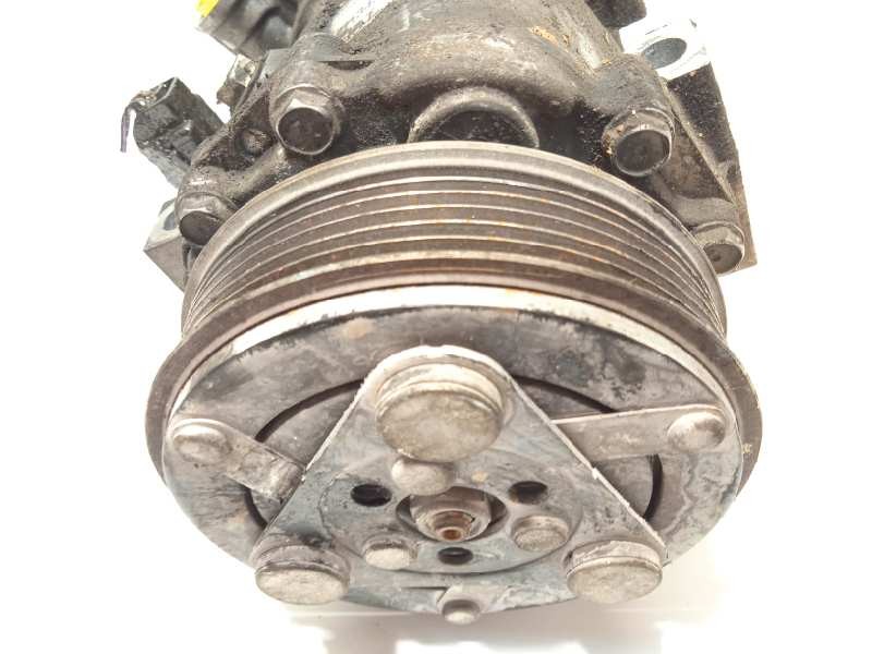 Recambio de compresor aire acondicionado para opel combo d 1.3 16v cdti referencia OEM IAM 51893889  