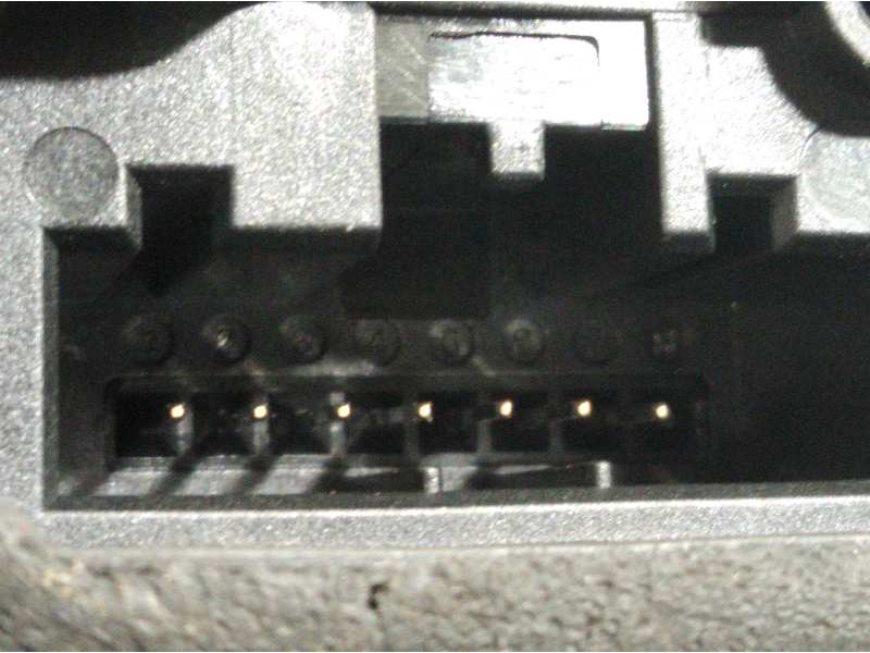 Recambio de cerradura puerta delantera derecha para volkswagen polo (6c1) 1.4 tdi referencia OEM IAM 5K1837016J  