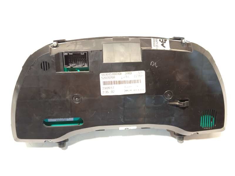 Recambio de cuadro instrumentos para opel combo d 1.3 16v cdti referencia OEM IAM 52070768  