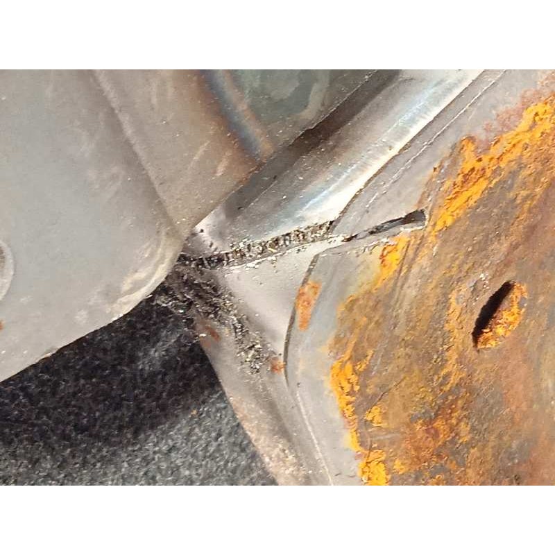 Recambio de asientos tercera fila para toyota land cruiser (j15) 2.8 cat referencia OEM IAM 7172060131  7171060161