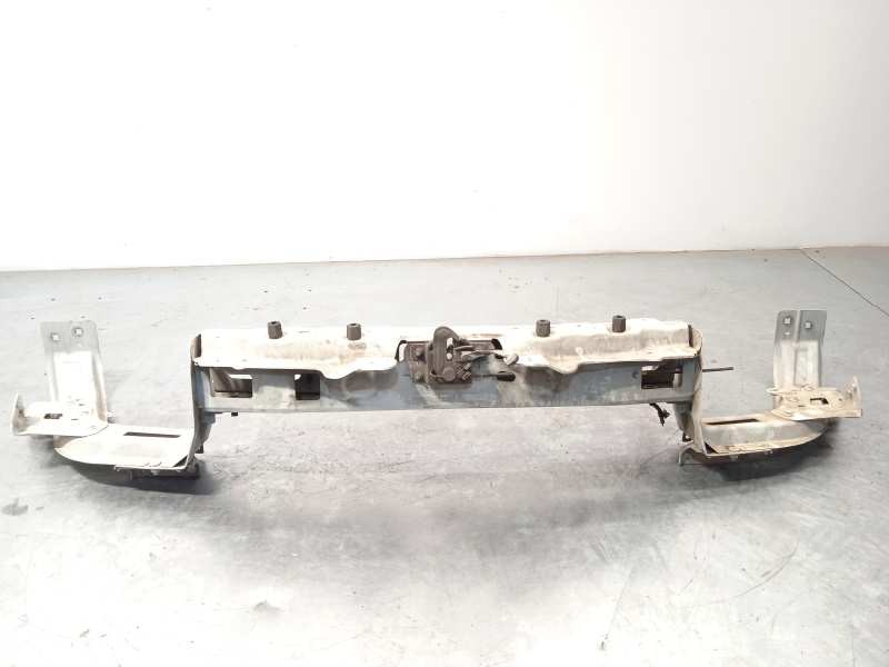 Recambio de panel frontal para opel combo d 1.3 16v cdti referencia OEM IAM 95509375  